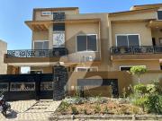 Near To Market Park And Schools 10 Marla House Available...