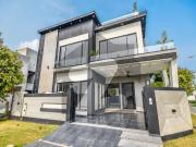 Nearby Park 5 Marla Modern Design House for Rent in DHA... Nearby Park 5 Marla Modern Design House for Rent in DHA...