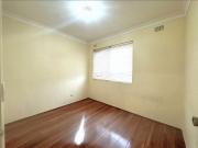 Neat 2 Bedroom Unit in heart of Liverpool