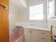 NEAT 3 BEDROOM HOME CLOSE TO STOCKLAND