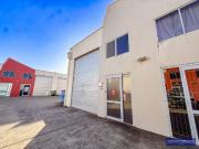 NEAT AFFORDABLE WAREHOUSE IN CABOOLTURE CORPORATE PARK