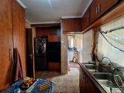 NEAT AND SECURE 3 BEDROOM FAMILY HOME IN WEST PARK!