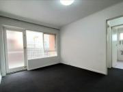 NEAT AND TIDY 1 BEDROOM