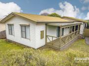 Neat as a Pin Perfect First Home or Investment
