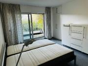 Neat & bright flat, Dusseldorf Amsterdam Apartments for Rent