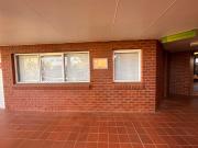 NEAT CBD OFFICE SUITE