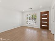 Neat & Convenient Homette in Prime Daw Park Location