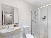 Neat Multi Level Unit In the Heart of Upper Mount Gravatt