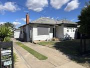 Neat & Newly Renovated 3 Bedroom Home in North Albury