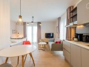 Neat & quiet apartment in Charlottenburg B2