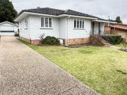 Neat & Tidy 3 Bedroom Home Full of Comfort
