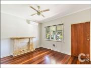 Neat & Tidy Medina Cottage!