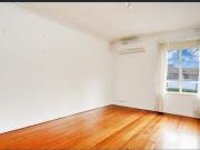 Neat & Tidy Modern Two Bedroom Unit