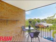 Neat & tidy three bedroom unit