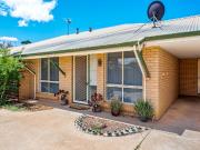 Neat & Tidy Two Bedroom Unit, Located in Sought After...