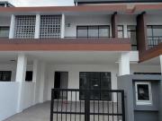 Negotiable Intermediate Double Storey Myra Saujana Sg...