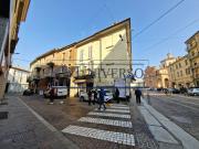NEGOZIO AD.ZE PIAZZA DUOMO ZERO SPESE CONDOMINIALI