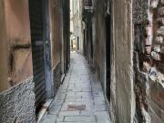 Negozio da ristrutturare in vico del santo sepolcro, Genova