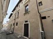 Negozio di 180 mq a Centro Storico L'Aquila