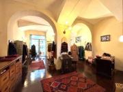 Negozio di 200 mq. adiacente alla Mole Antonelliana in...