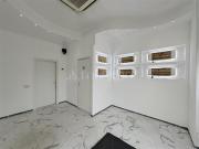 Negozio di 35 mq a Famagosta, Barona Milano