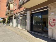 Negozio di 53 mq a Cinecittà, Quadraro Roma