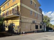 Negozio di 600 mq a Acilia, Casal Bernocchi, Centro...