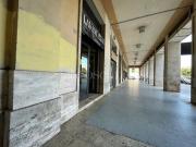 Negozio di 66 mq a Centro, Centro Storico, Nicolosi Latina