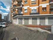 Negozio di 680 mq a Monti Tiburtini, Pietralata Roma