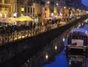 NEGOZIO DI 50 MQ. IN VIA VIGEVANO FORTISSIMO PASSAGGIO...