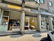 Negozio in affitto a Aosta
