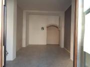 Locale commerciale in affitto a Avezzano