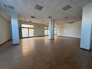 Negozio in affitto a Bari