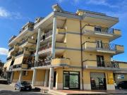 Negozio in affitto a Battipaglia