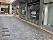 Negozio in affitto a Bergamo
