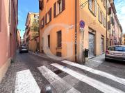Locale commerciale in affitto a Bologna