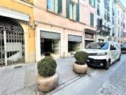 Negozio in affitto a Brescia