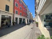 Negozio in affitto a Brescia