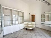 Negozio in affitto a Cecina