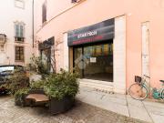 Negozio in affitto a Cremona