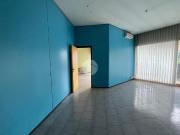 Negozio in affitto a Desenzano Del Garda