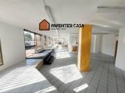 Negozio in affitto a Firenze
