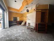 Negozio in affitto a Giugliano In Campania