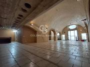 Negozio in affitto a Grottaglie