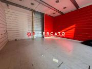 Negozio in affitto a Lecce
