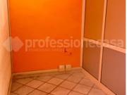 Negozio in affitto a Livorno