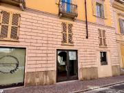 Negozio in affitto a Lodi