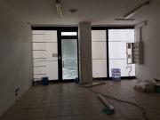 Negozio in affitto a Lucca