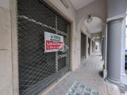 Negozio in affitto a Marcianise
