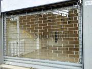 Negozio in affitto a Modena